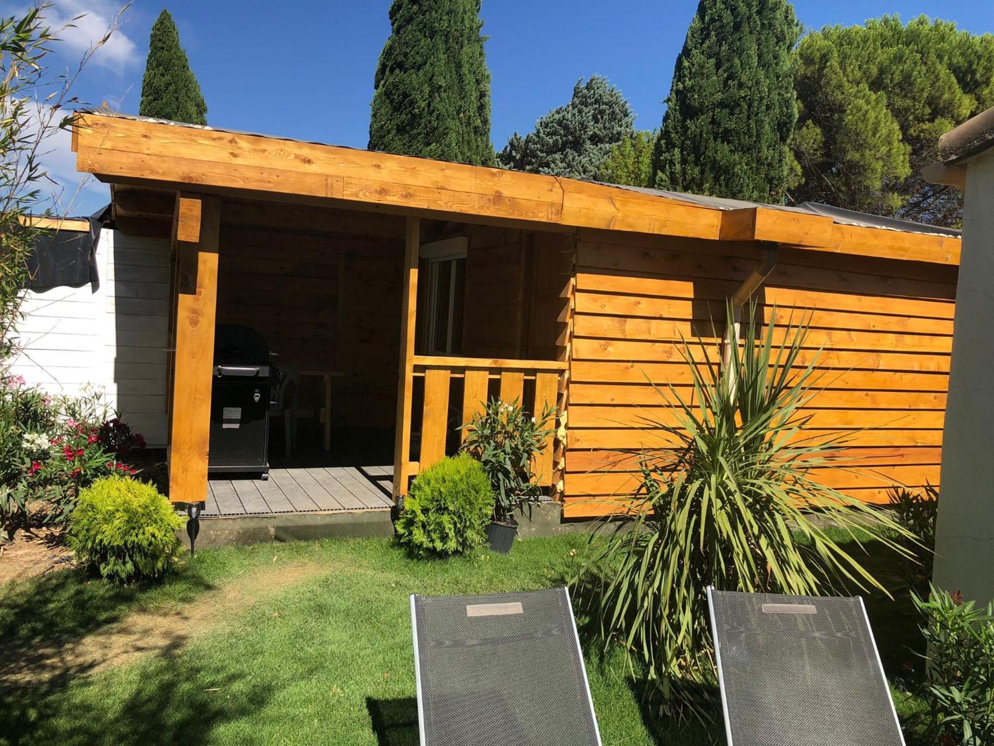 Chalet Mont Ventoux Et Chalet Vip Camaret-sur-Aigues Oda fotoğraf